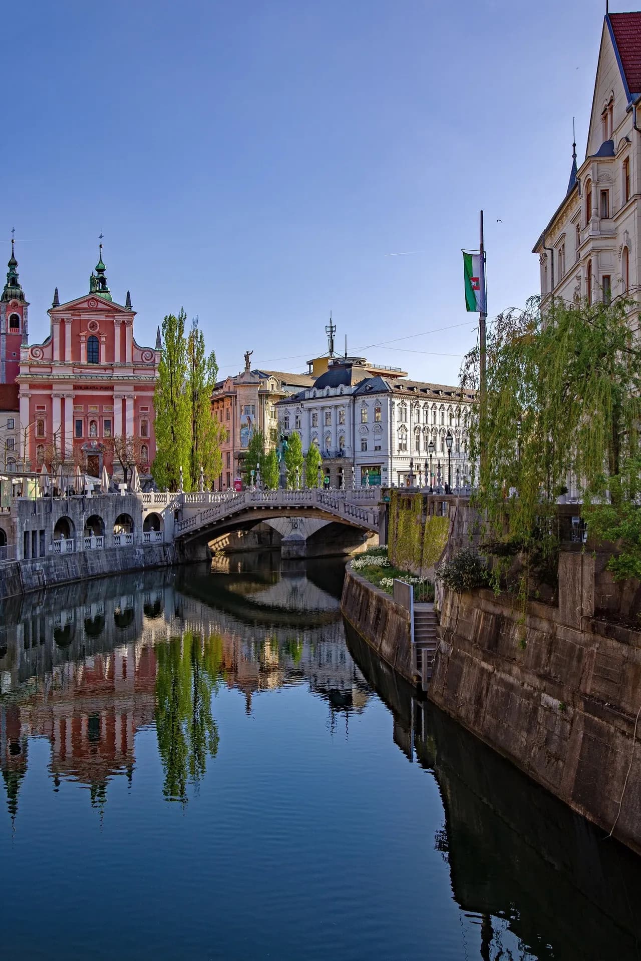 Triple Bridge - Tromostovje - Od Fishmarket Foorbridge, Slovenia