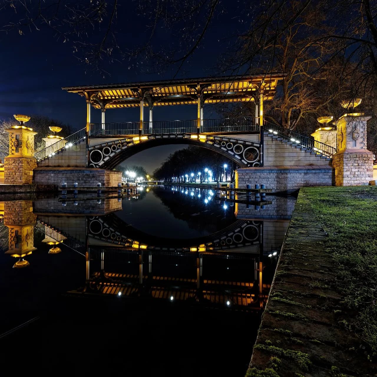 Pont Napoléon - De la Berge de la Deule, France