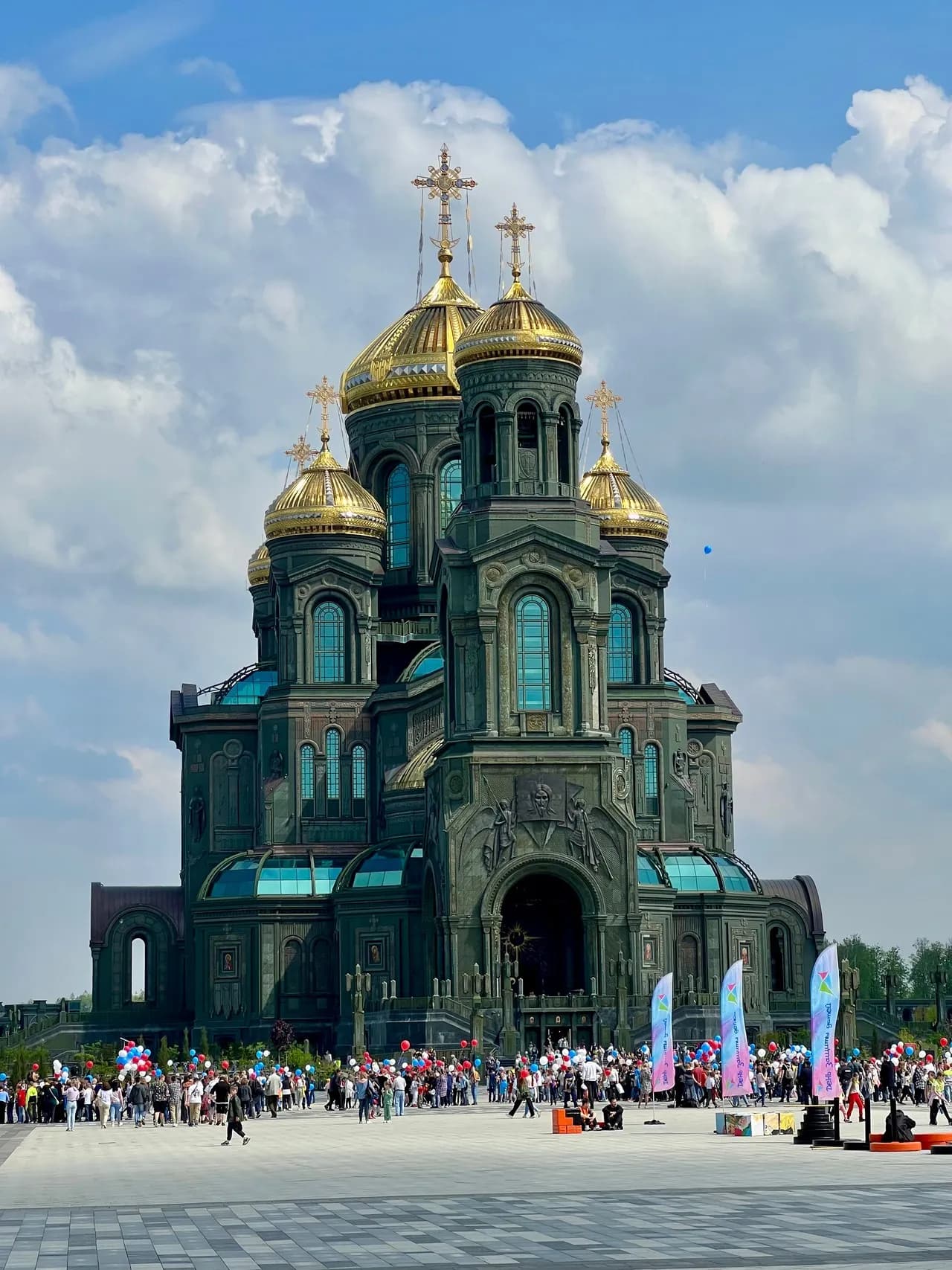 Glavnyy Khram Vooruzhonnykh Sil Rossii - Russia