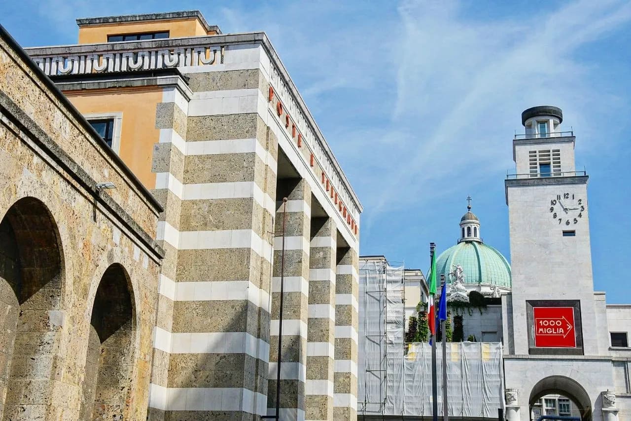 Piazza della Vittoria - Italy