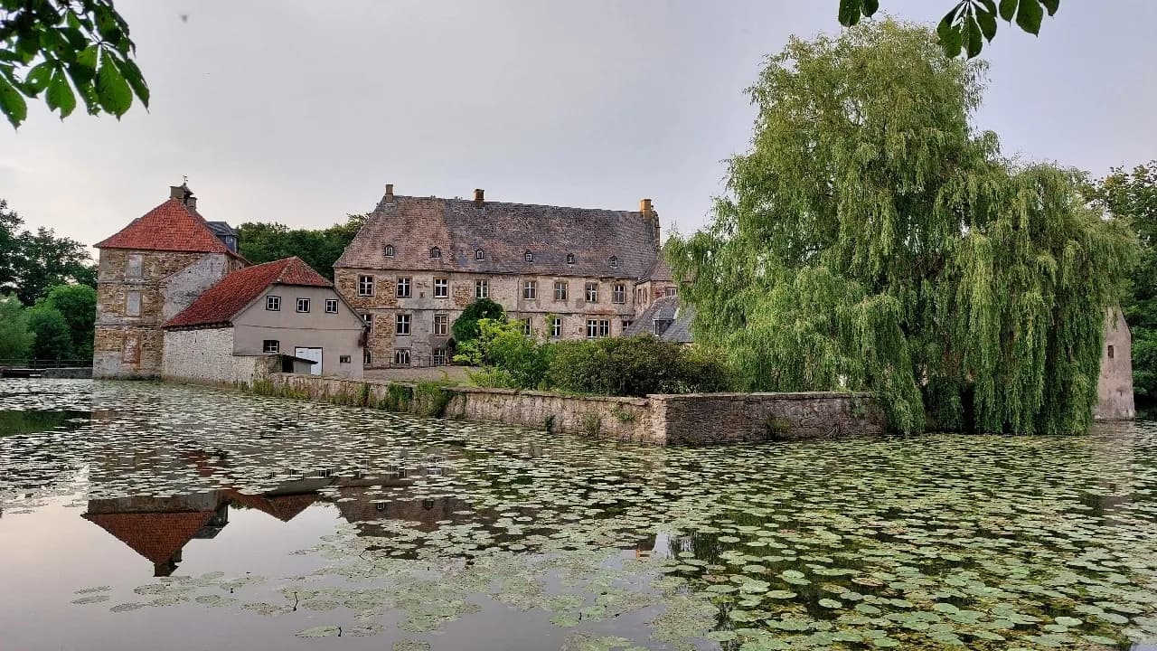 Schloss Tatenhausen - Von Wasserschloss, Germany
