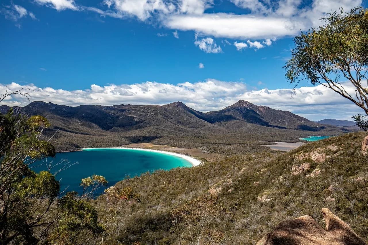 Wineglass Bay - Z Wineglass Bay Lookout, Australia