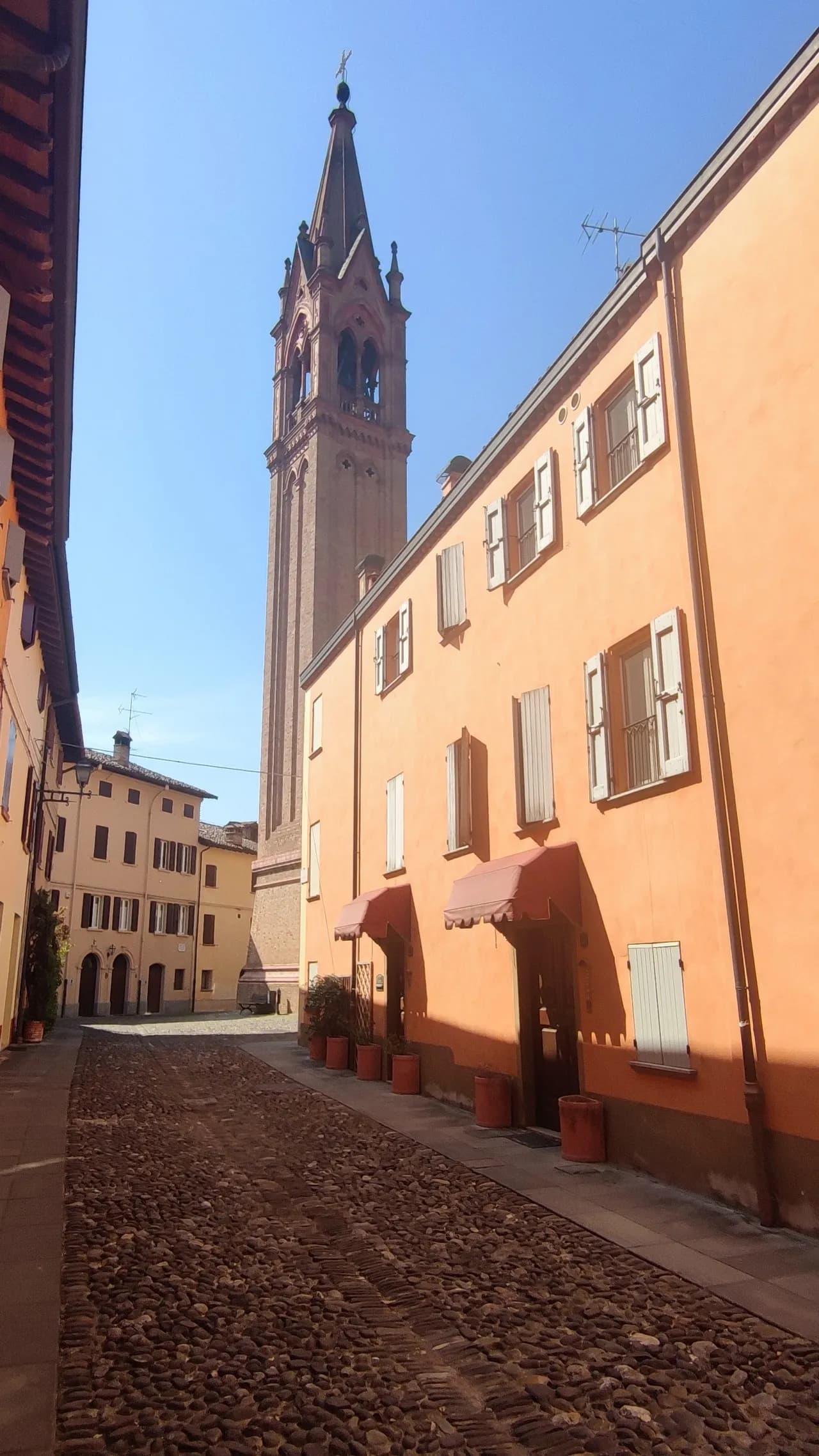 Campanile di Castelvetro - Italy