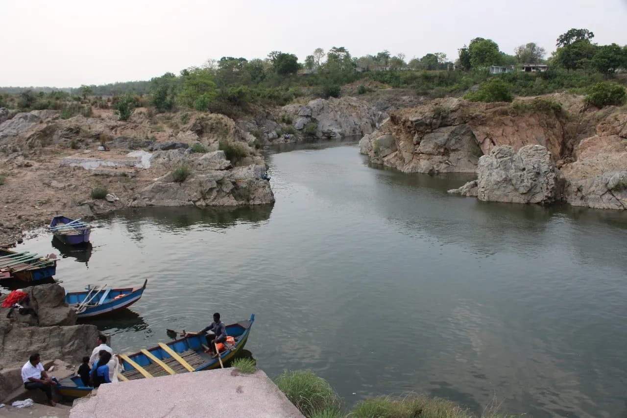 Rajraapa Riverside - India