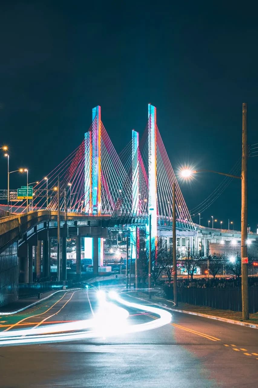 Koscuiuszko Bridge - De la Laurel Hill Boulevard, United States
