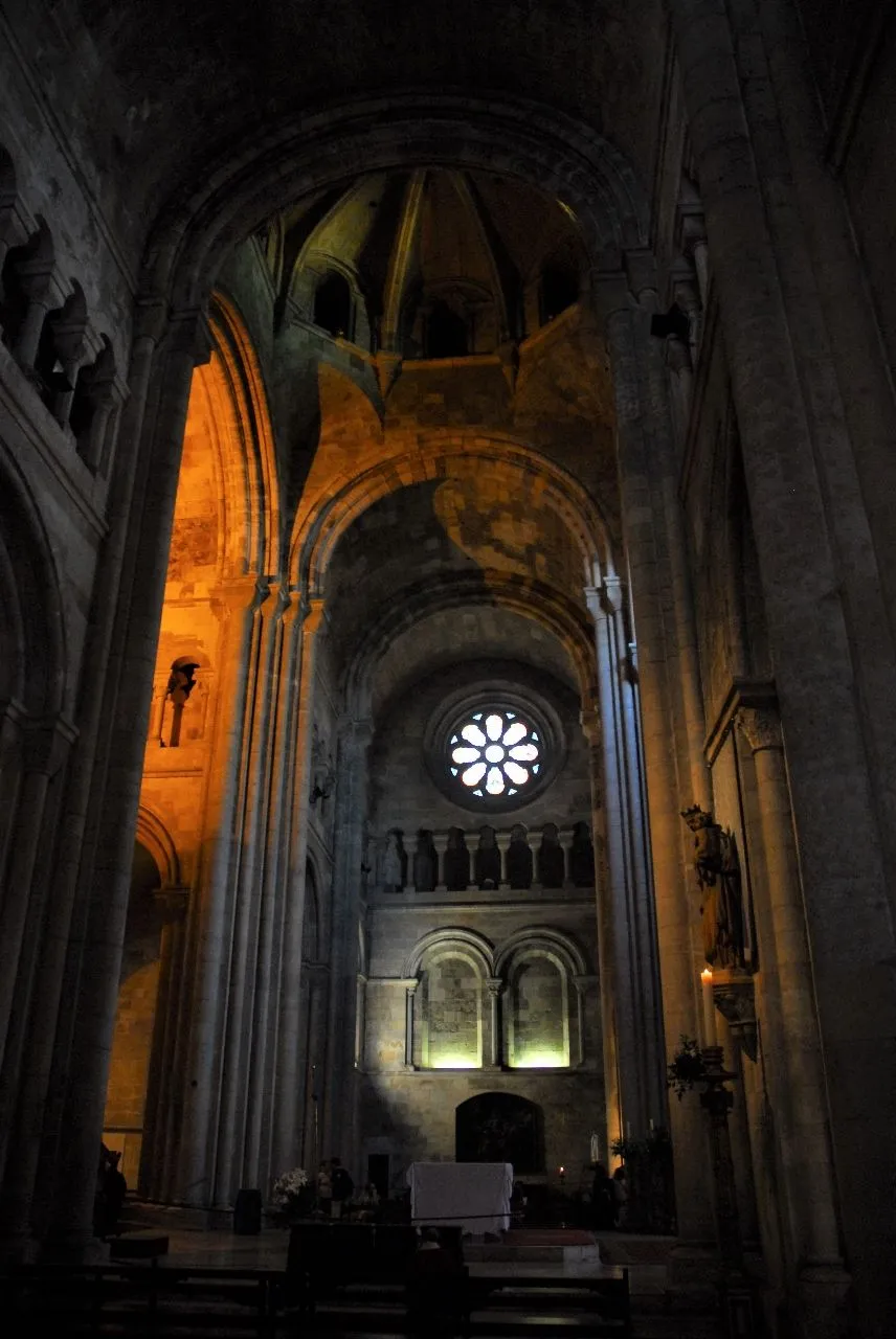 Sé de Lisboa - Từ Inside, Portugal