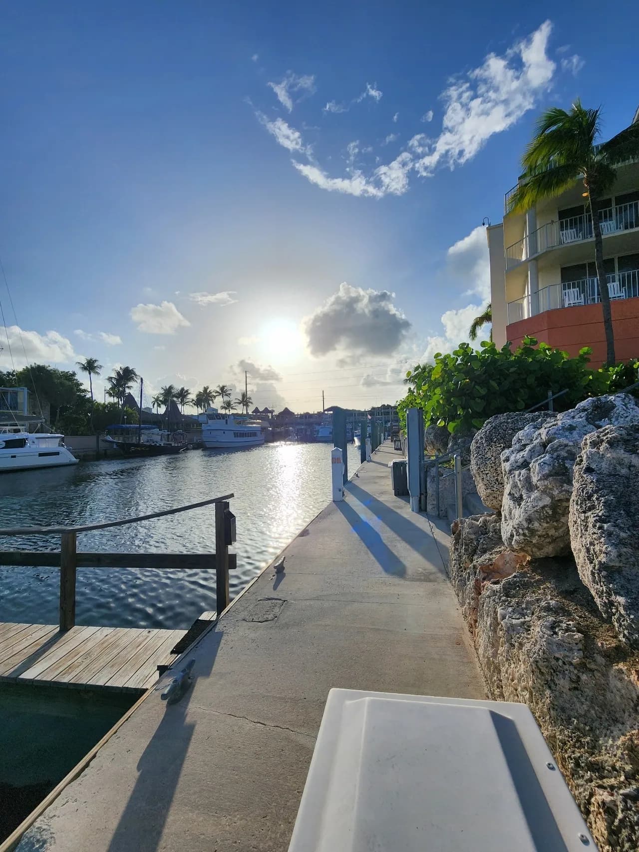 Channel - Od Courtyard Marriott, United States