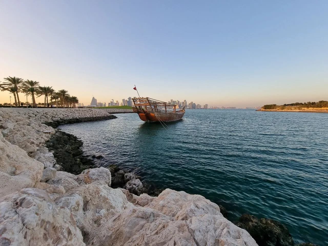 Lonely Boat - Dari MIA Park, Qatar