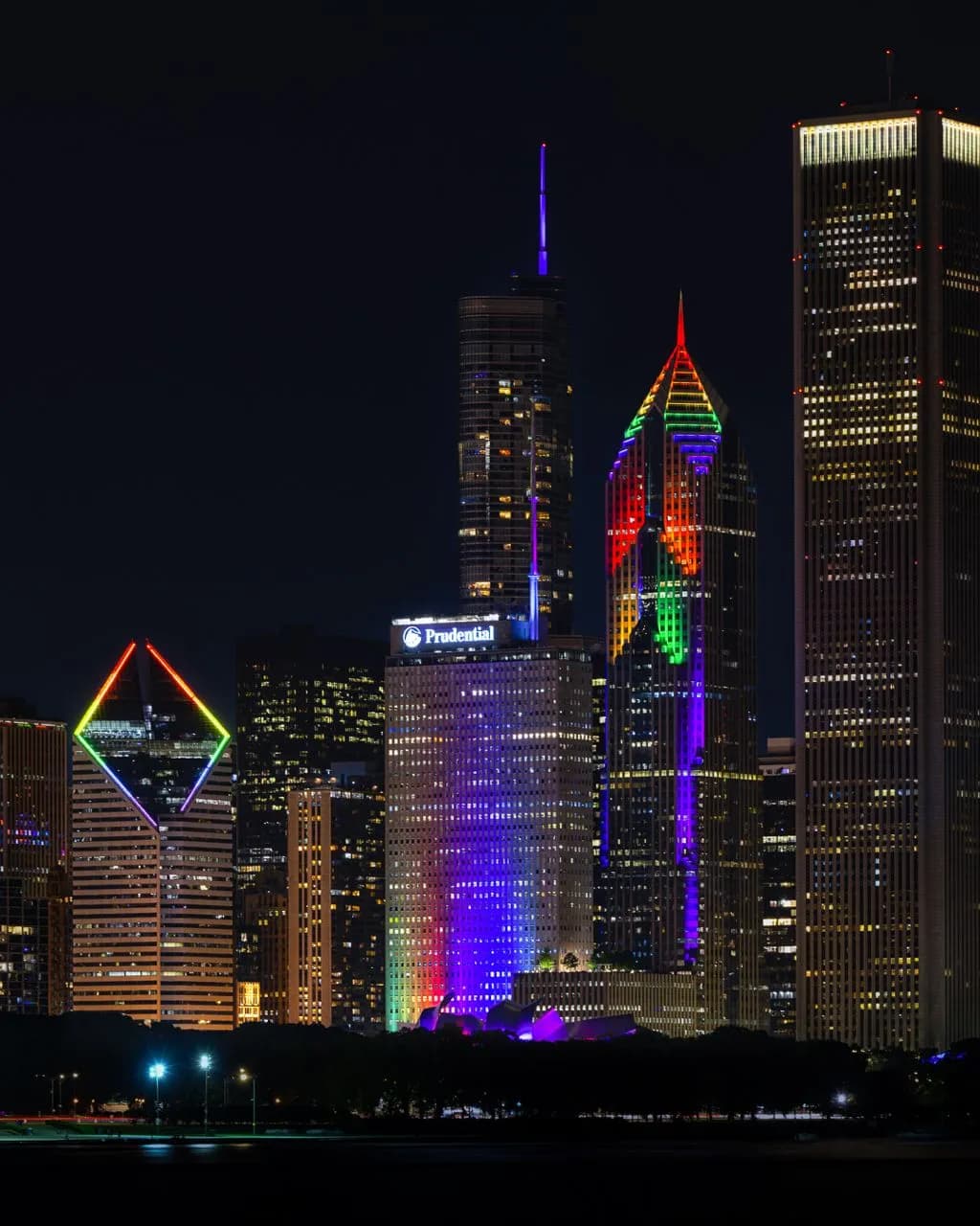 Chicago Skyline during Pride Month - Från Adler Planeterium, United States