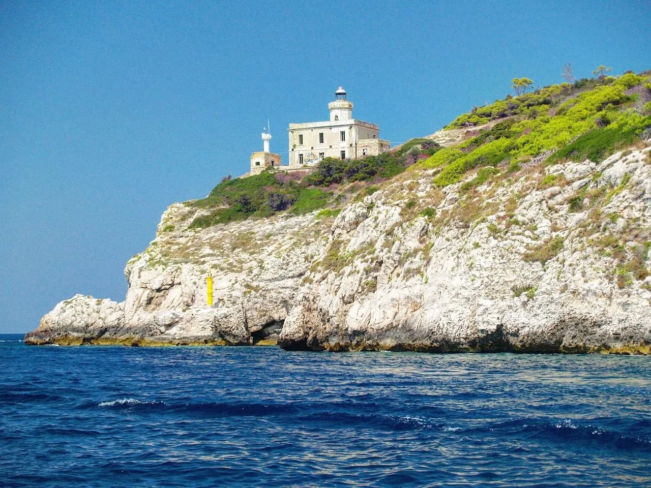 Faro di San Domino - Desde Ferry, Italy