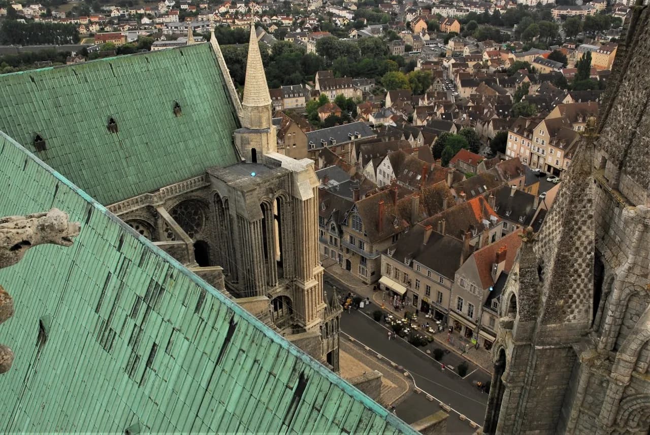 Chartres - Desde Our Lady of Chartres Cathedral, France