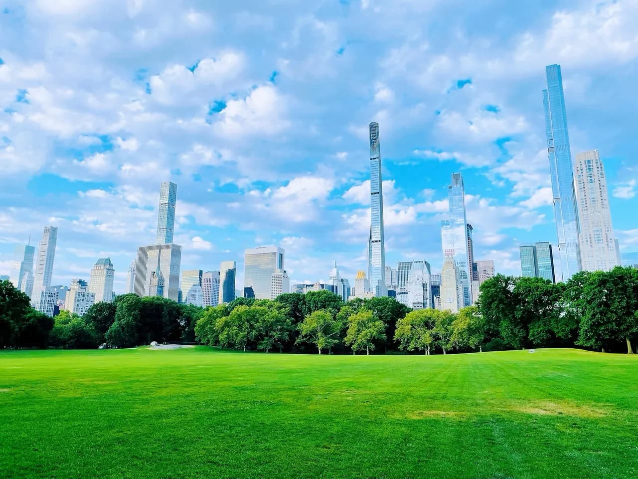 NYC Skyline - De la Sheep Meadow, United States