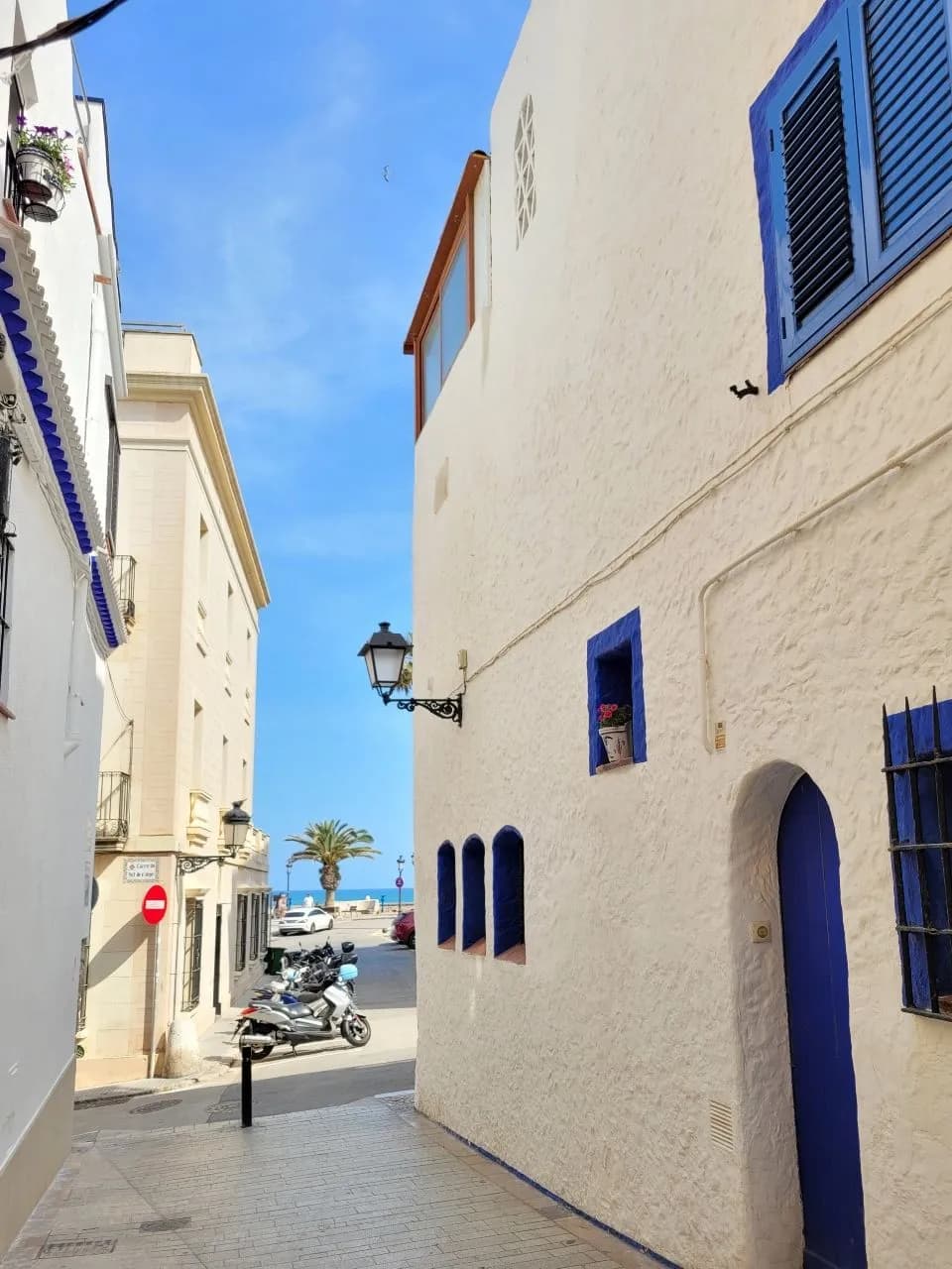 Sitges - З Carrer Barcelona, Spain