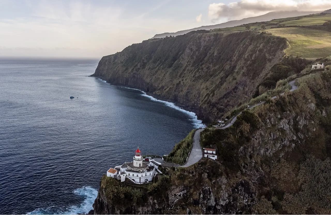 Farol do Arnel - Từ Drone, Portugal