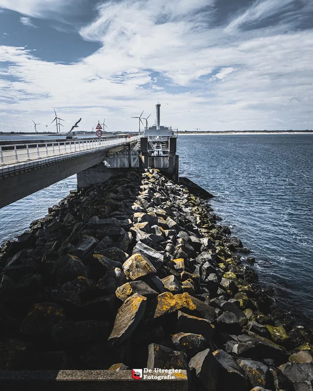 Storm Surge Barrier - から Beach, Netherlands