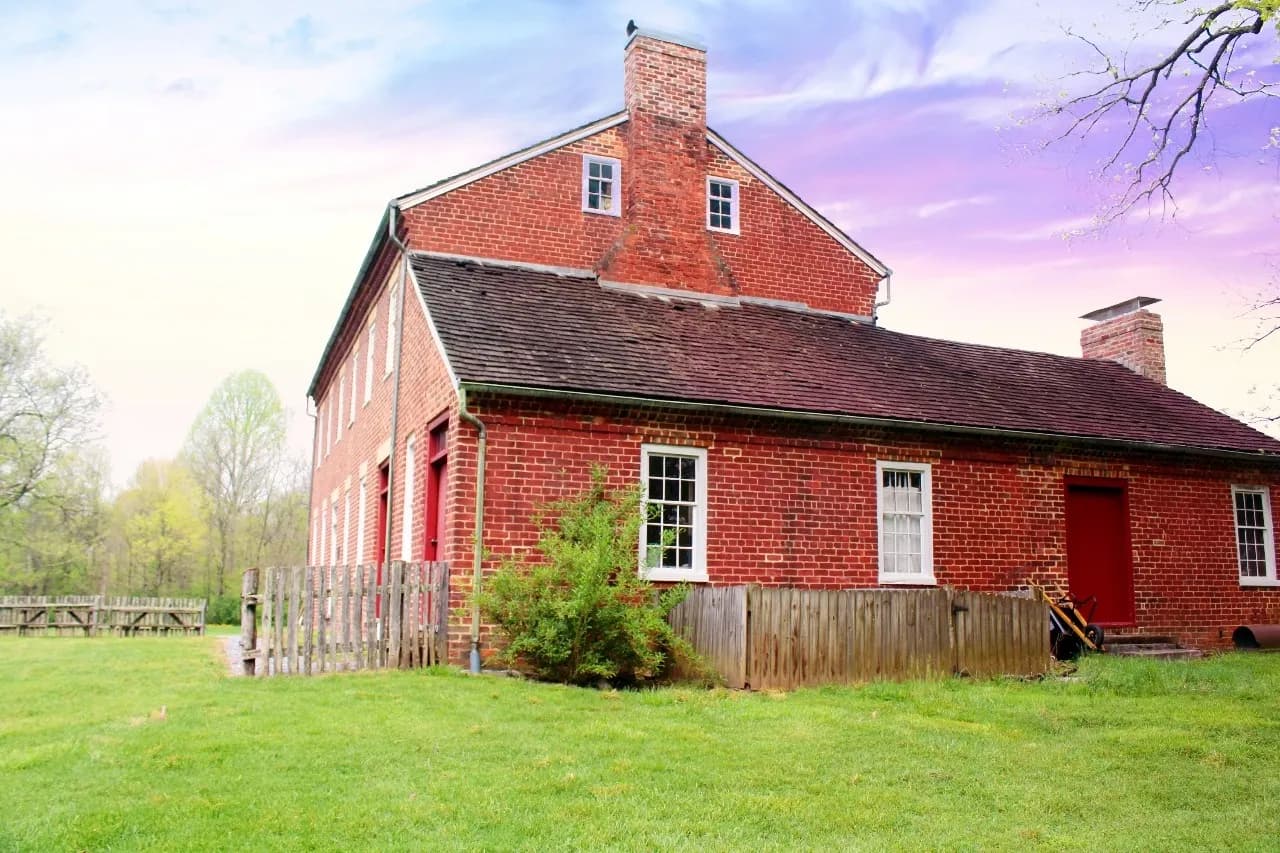 The Doak House - Từ Back yard, United States