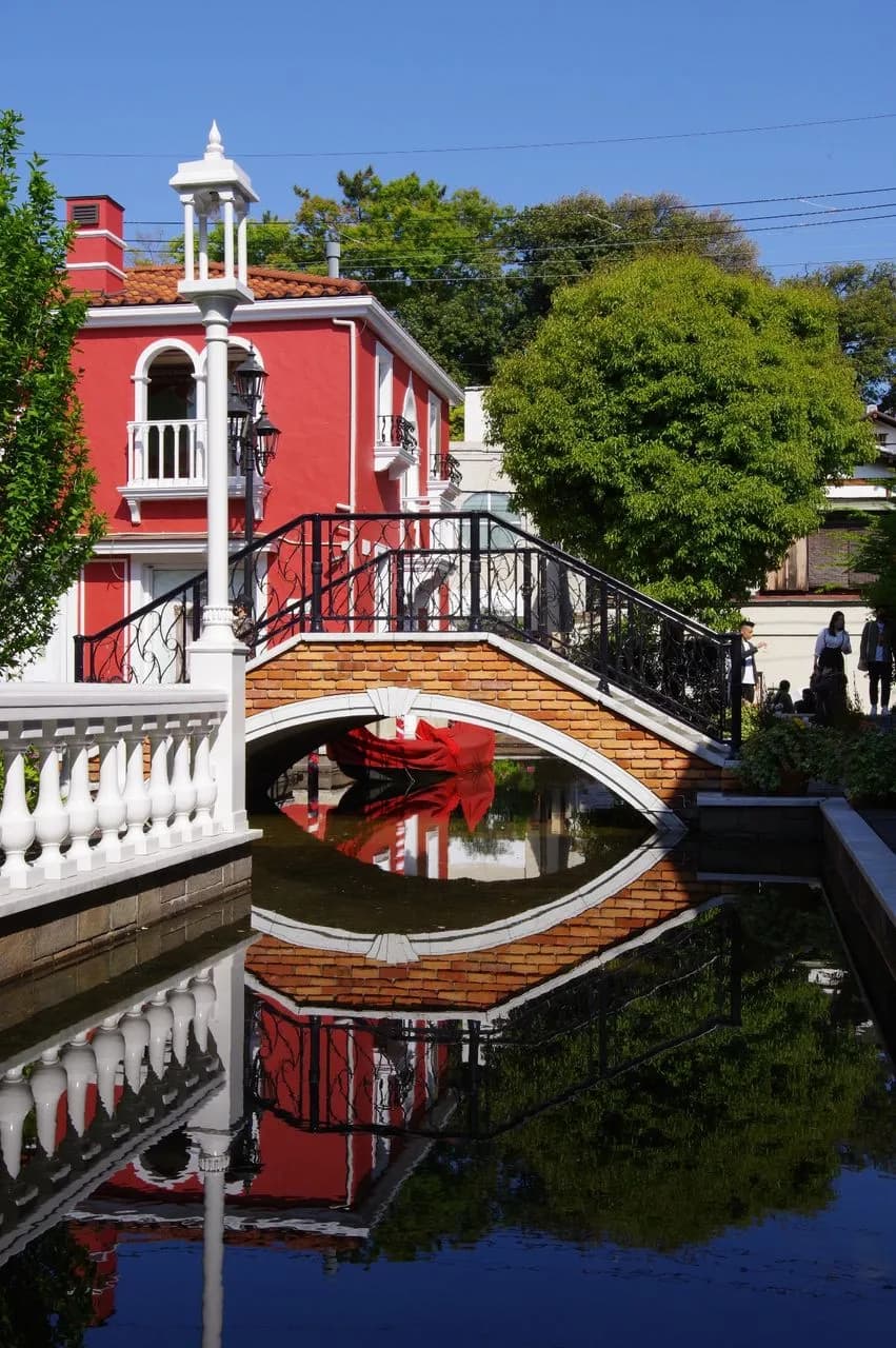 La Vita - から Jiyugaoka, Japan