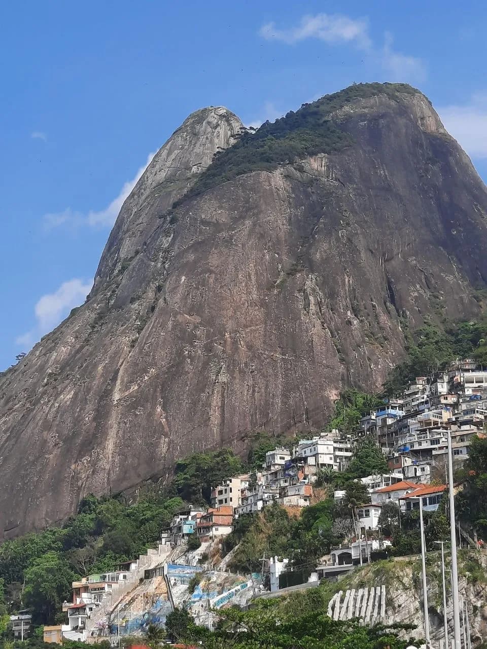 Morro 2 irmãos - จาก Ponto De Observação Do Leblon, Brazil