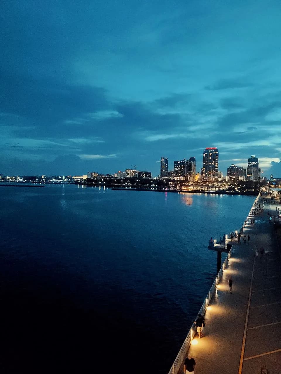 St. Pete Peir - De 2nd Ave NE, United States