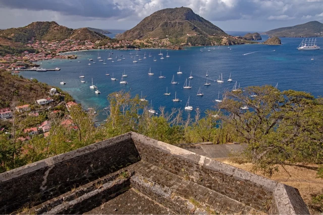 Passe de la Baleine - Kimden Fort Napoléon des Saintes, Guadeloupe