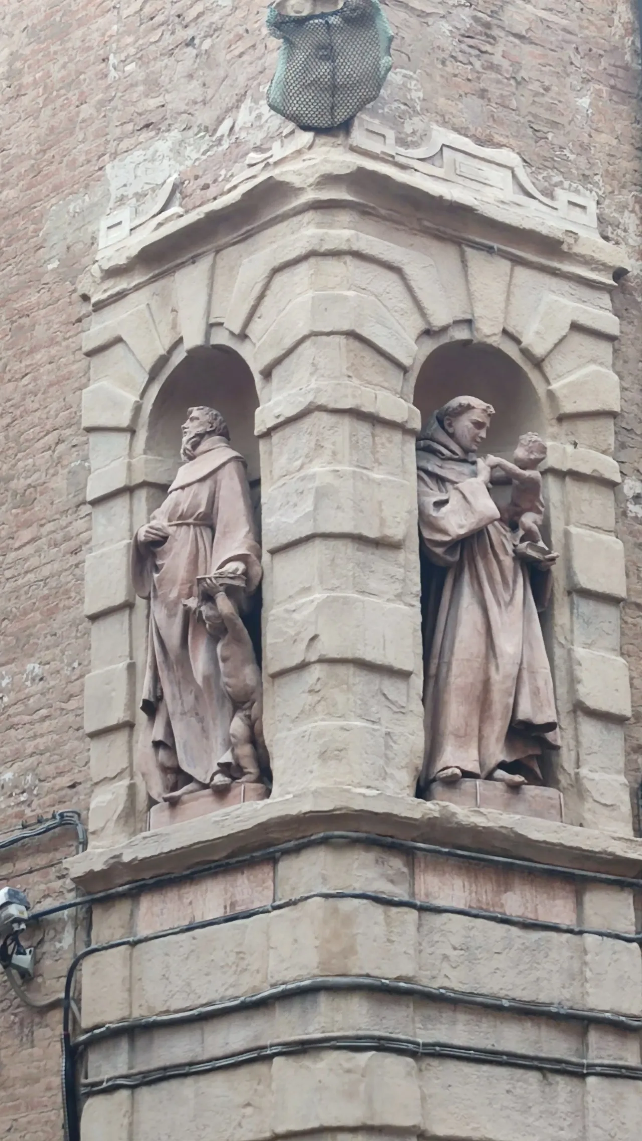 Monastero Santa Caterina de'Vigri - จาก Via Tagliapietre, Italy