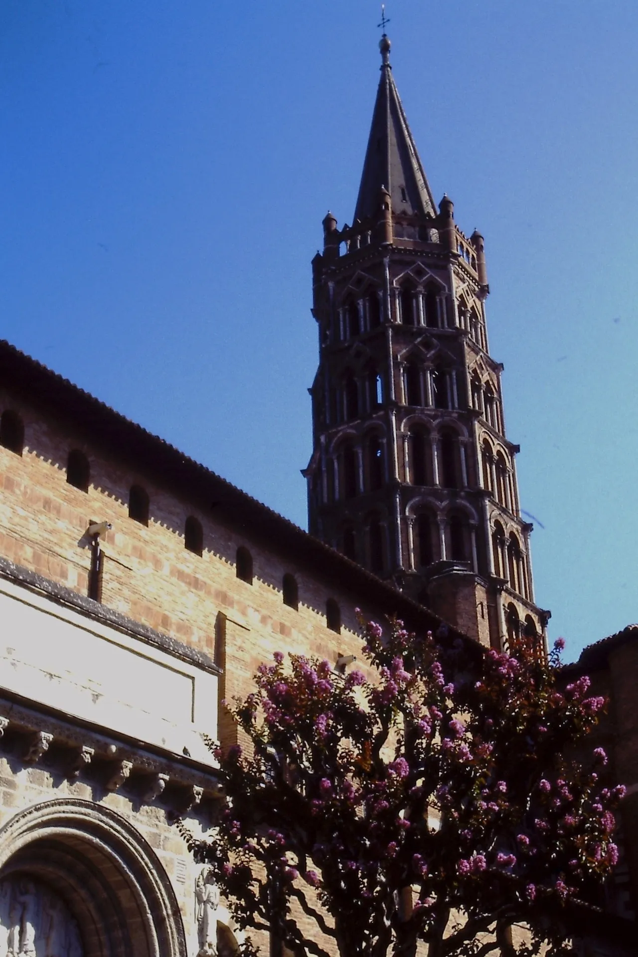 Basilique Saint-Sernin de Toulouse - З Outside, France