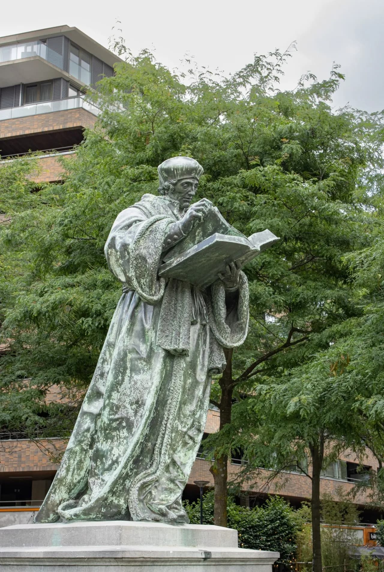 Beeld van Erasmus - Netherlands