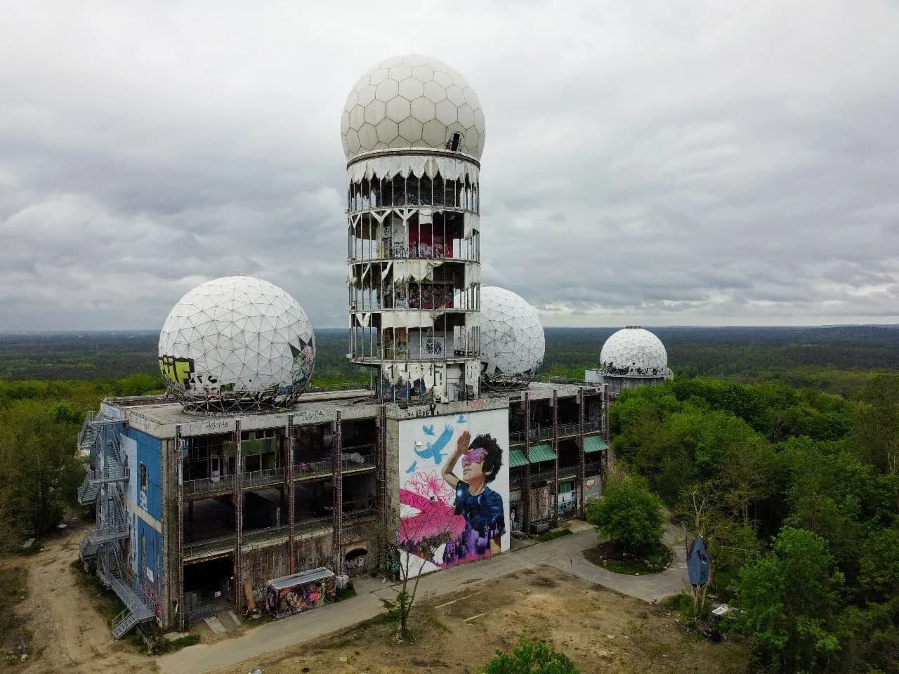 Teufelsberg - Field Station Berlin - Frá Drone, Germany