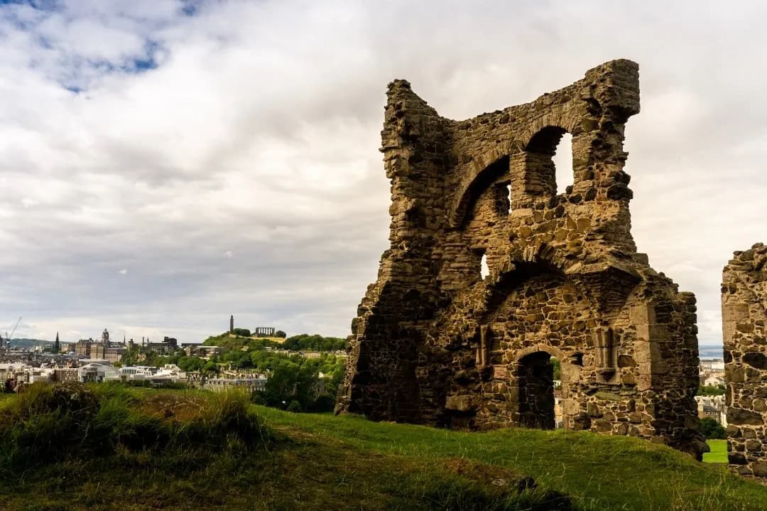 Saint Anthony's Chapel Ruins - De la Inside, United Kingdom