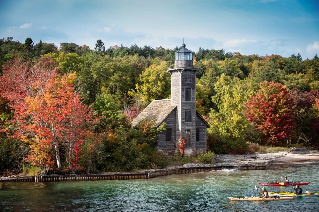 East Channel Lighthouse - 来自 Kayak, United States