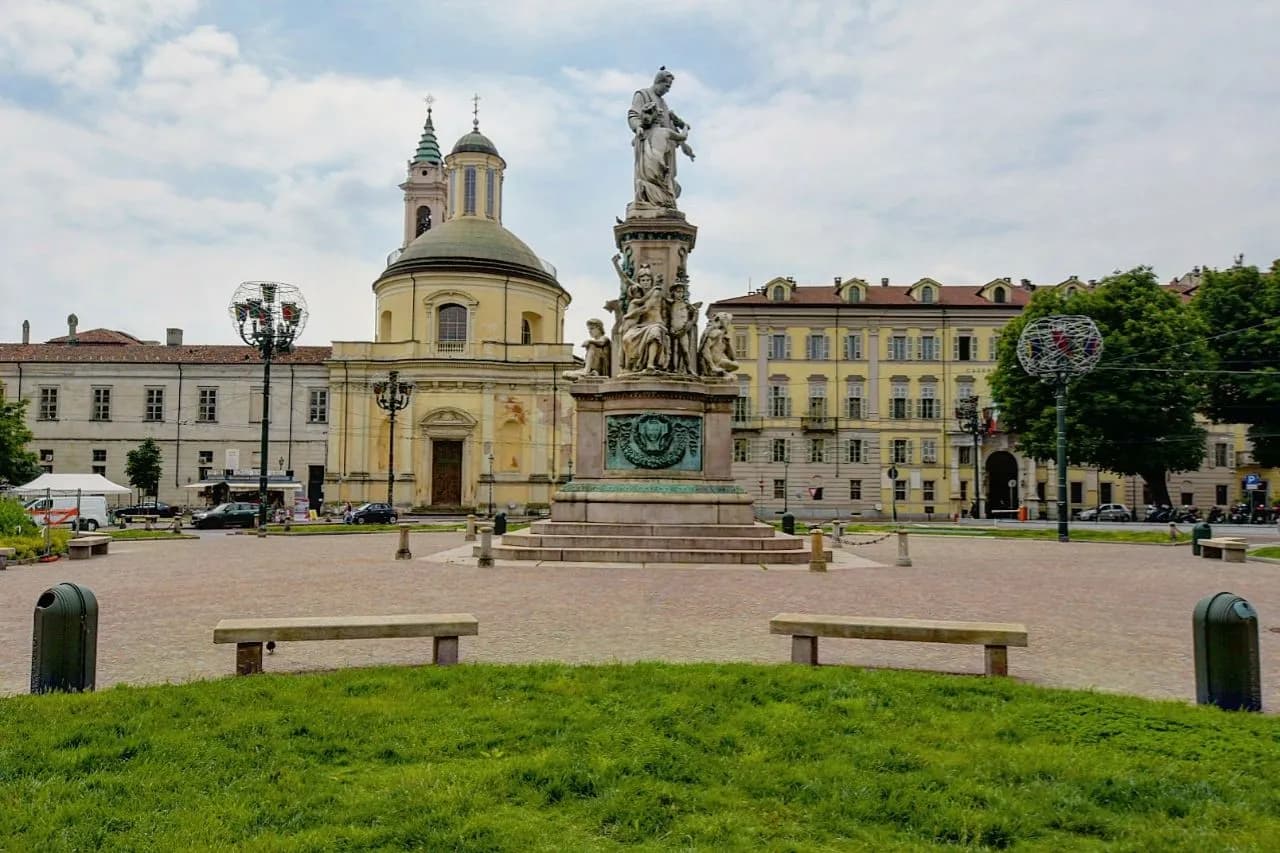 Piazza Carlina - Italy