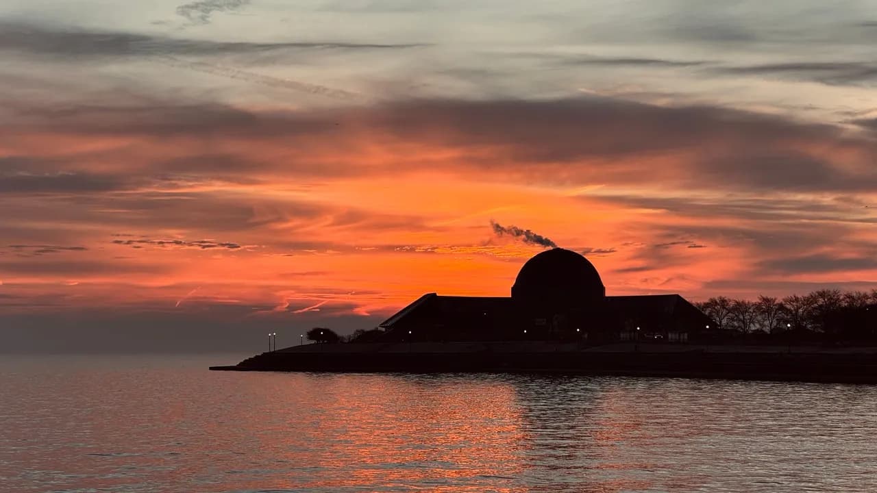 Adler Planetarium - Desde Shedd Aquarium, United States