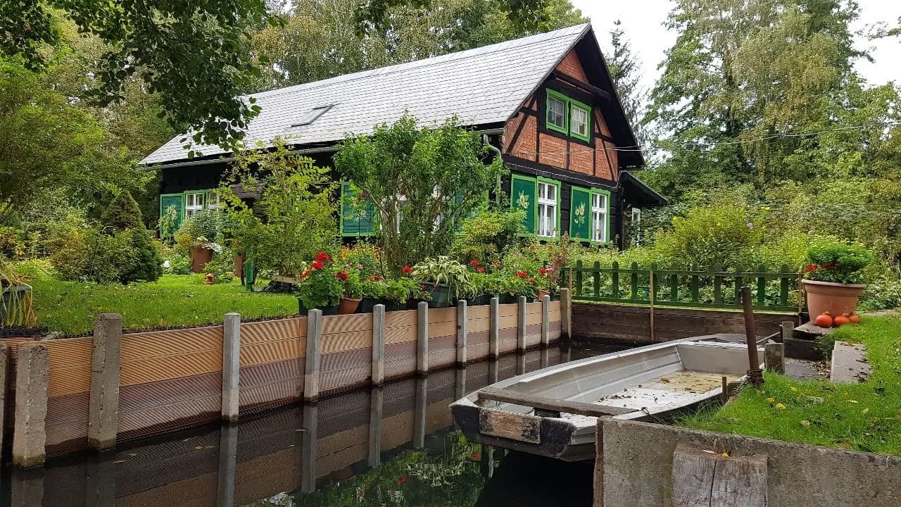 Lehder Idylle - จาก Lehder Graben, Germany