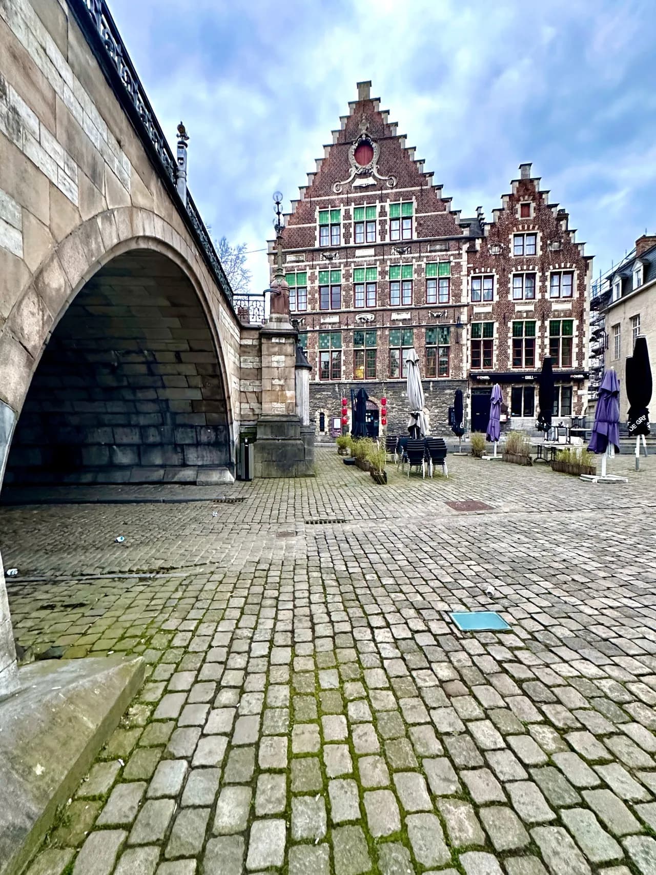 De Lintworm en Krocht - Belgium