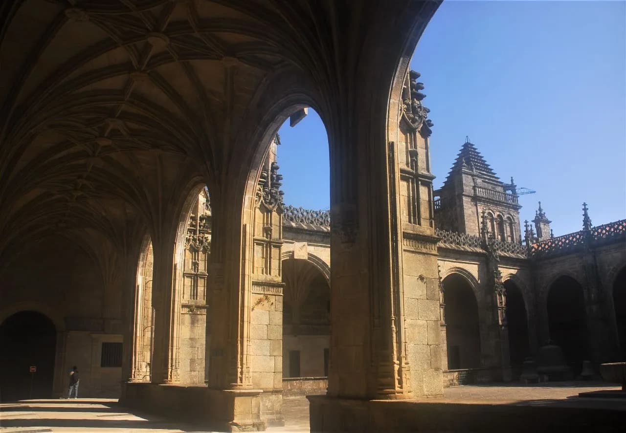 Cattedrale - Von Chiostro, Spain