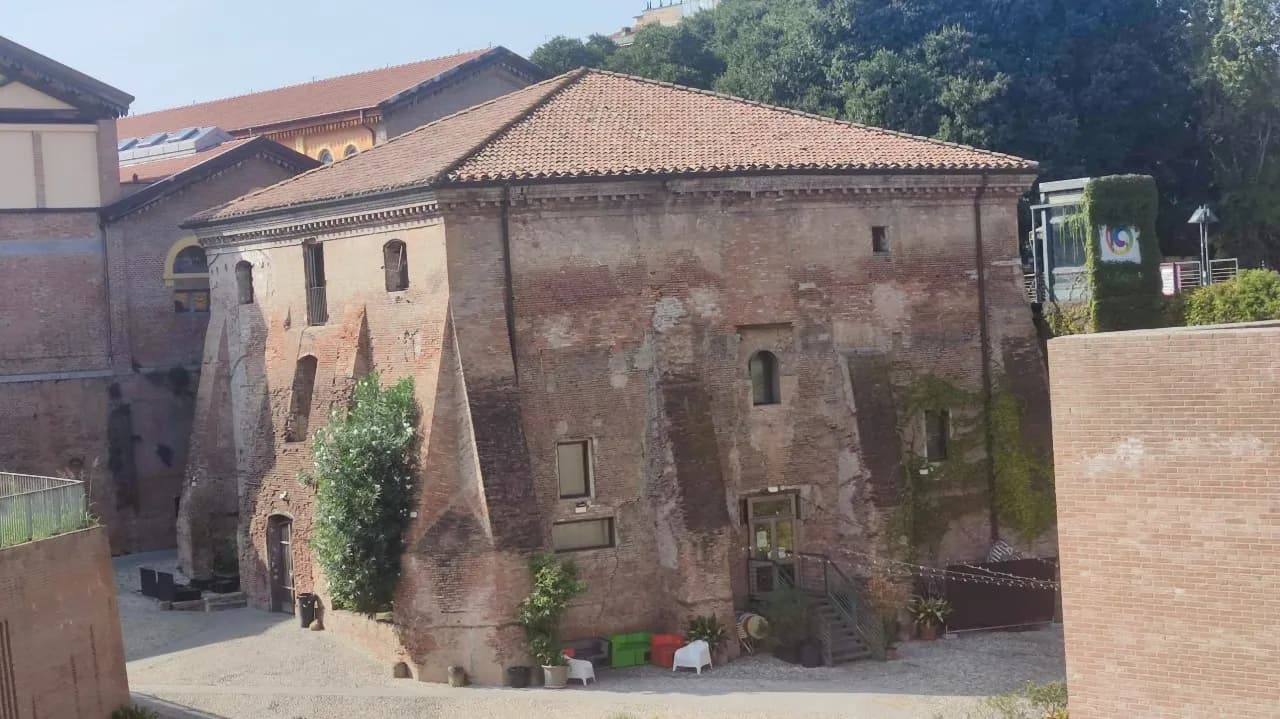 Canale Navile - Italy